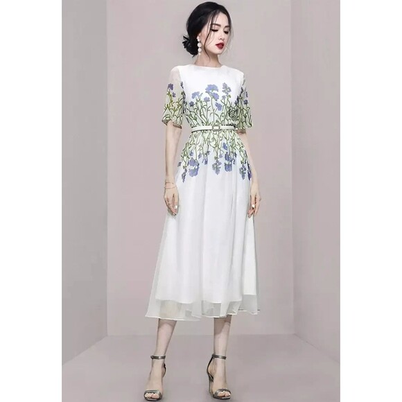 Feiman Dresses & Skirts - Feiman White Floral Chiffon Midi Dress Short Sleeve Blue Embroidery Size M